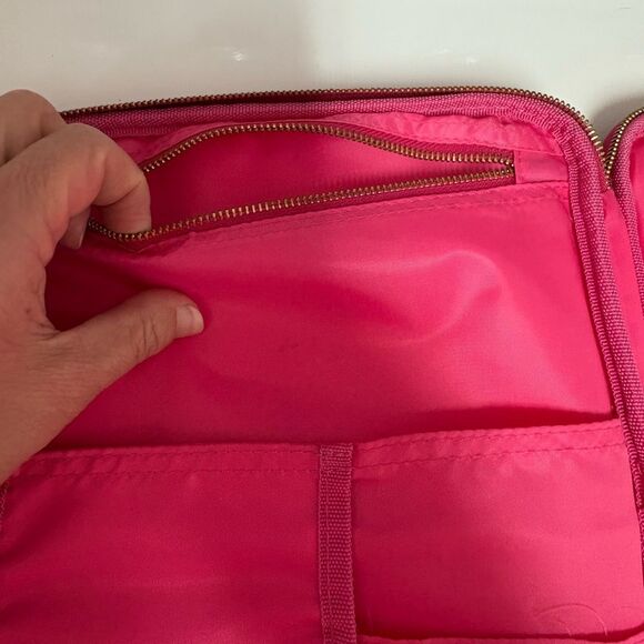 Lilly Pulitzer Lap Top Case in Pink - Picture 12 of 14